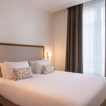 Le Lampika Hotel Paris Room photo
