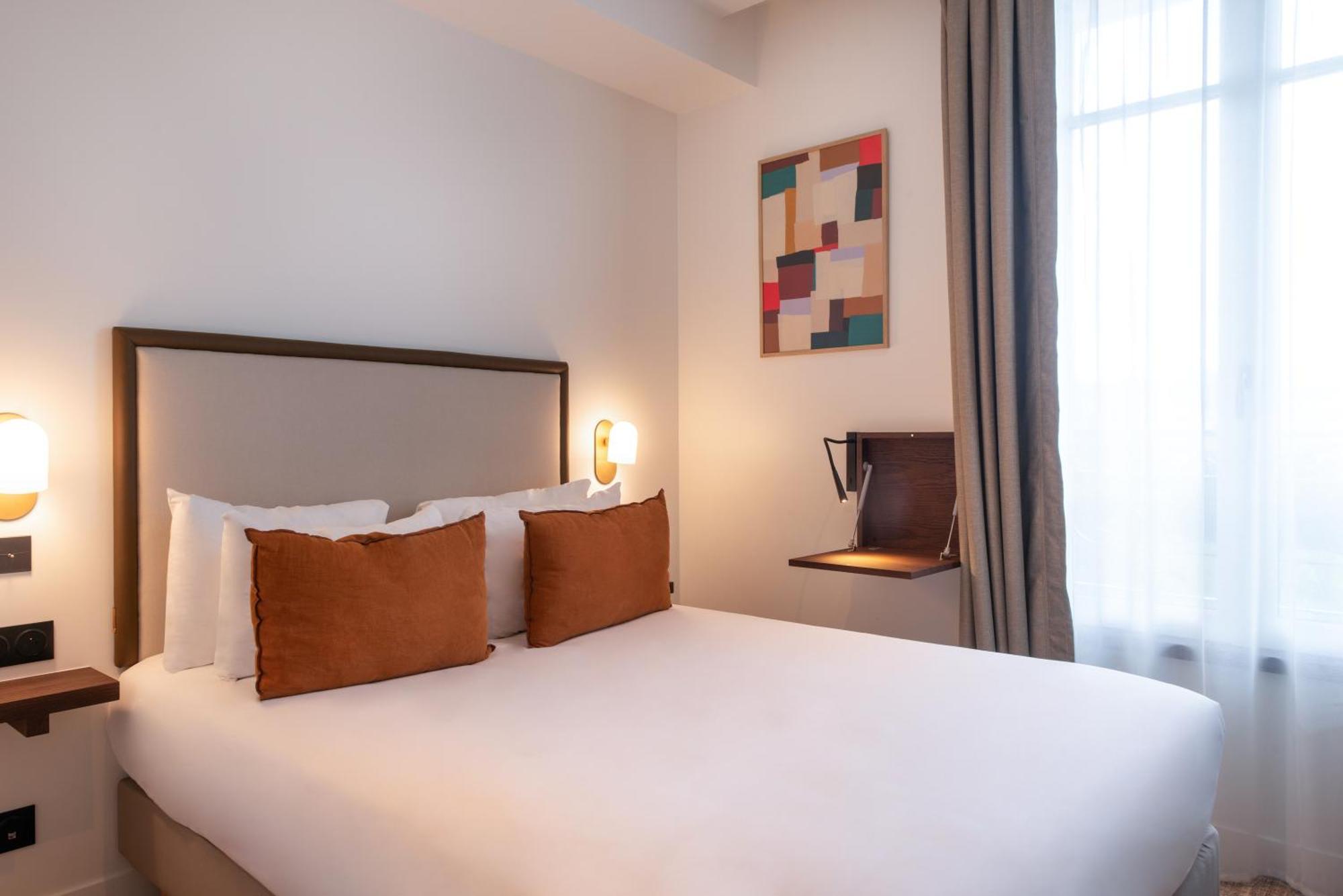 Le Lampika Hotel Paris Room photo