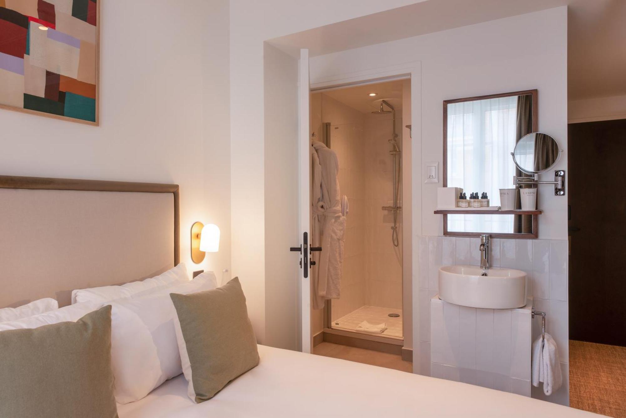 Le Lampika Hotel Paris Room photo